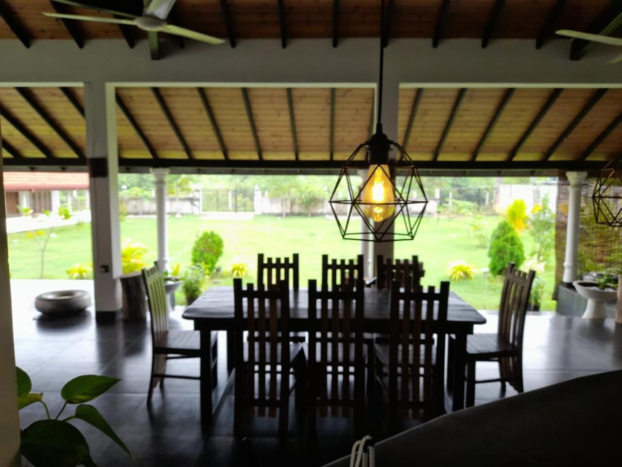 Blu Marine Nilaveli Hotell Trincomalee Eksteriør bilde