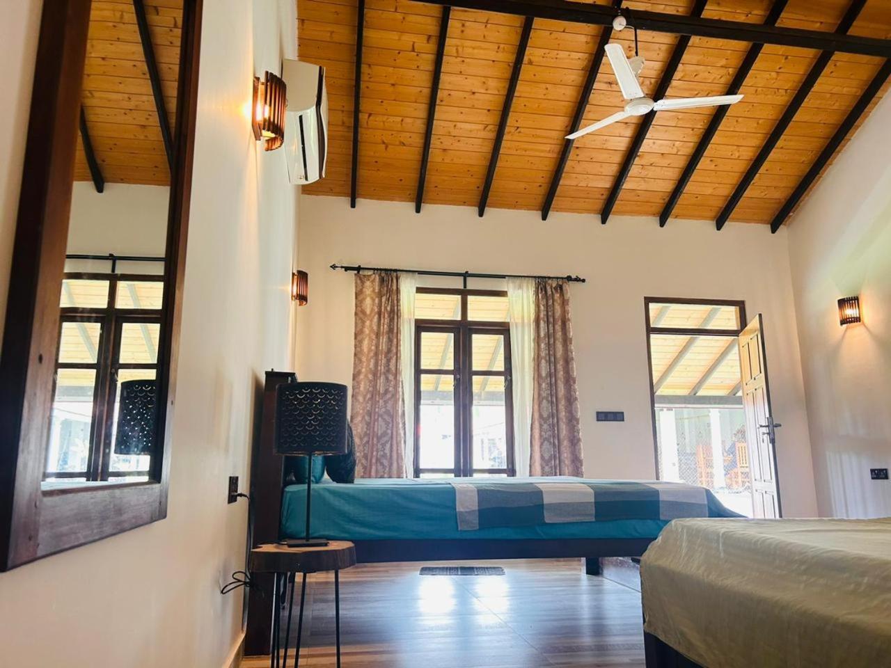 Blu Marine Nilaveli Hotell Trincomalee Eksteriør bilde