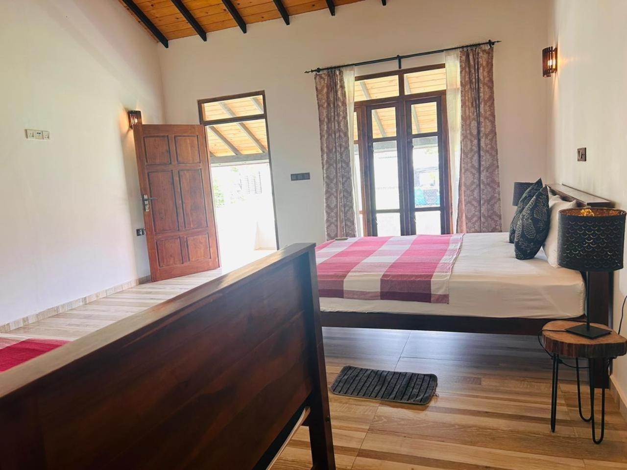 Blu Marine Nilaveli Hotell Trincomalee Eksteriør bilde