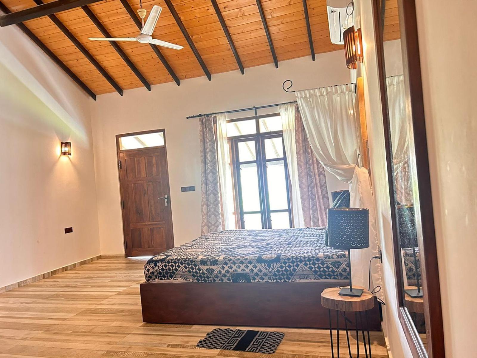 Blu Marine Nilaveli Hotell Trincomalee Eksteriør bilde