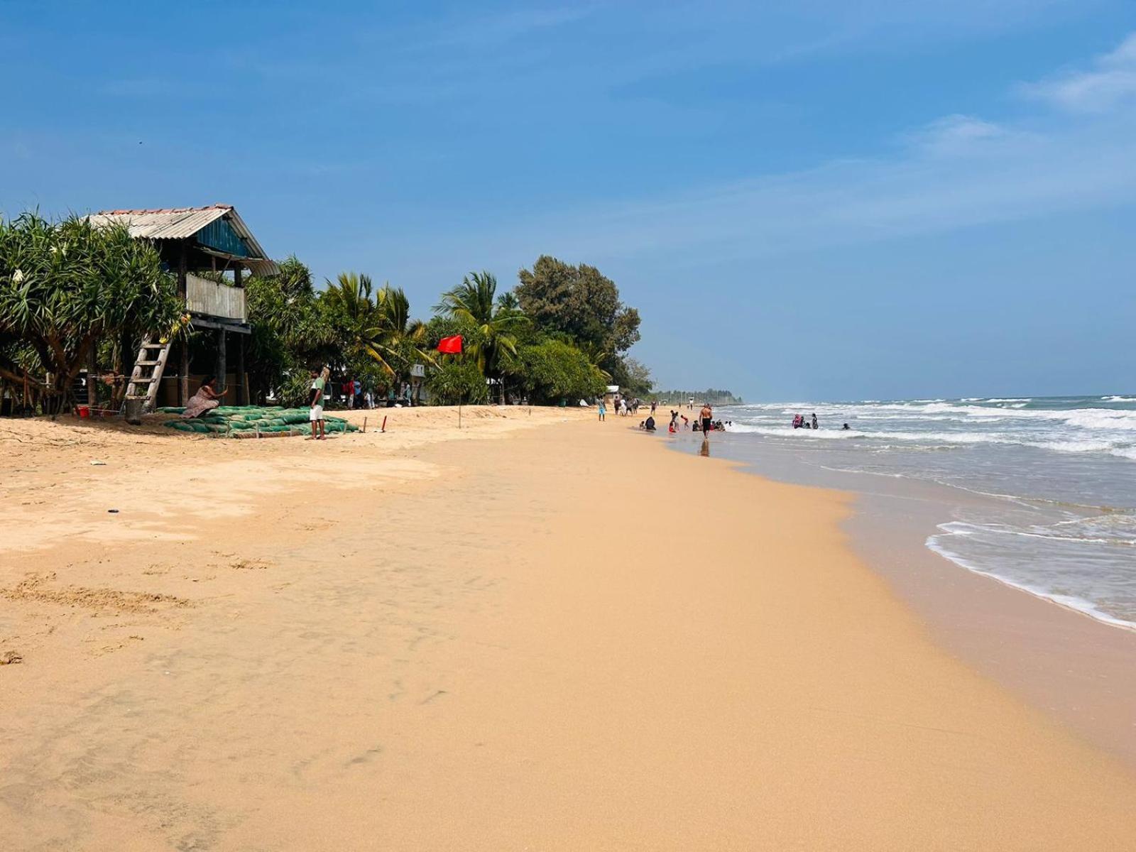 Blu Marine Nilaveli Hotell Trincomalee Eksteriør bilde